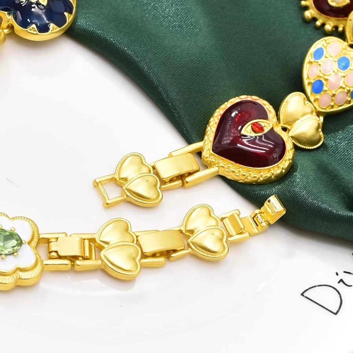 Ace of Hearts Choker - Psalm BoutiqueAce of Hearts ChokerJewlery